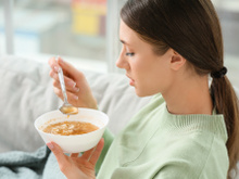 O que não pode comer quando tirar o siso? Veja alimentação indicada pra uma boa recuperação