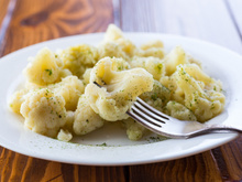 Salada de couve-flor: uma receita básica e simples, mas surpreendente