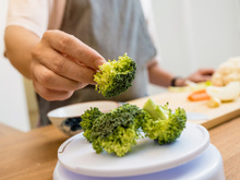 Aqui está o jeito certo de lavar o brócolis para garantir que você elimine os vermes