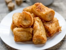 Esse é o segredo da banana frita dos restaurantes: faça desse jeito para que ela fique sequinha e crocante, serve até de sobremesa