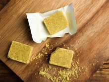 Quais são os ingredientes dos cubos de caldo de galinha? Aqui está a verdade, de acordo com especialistas