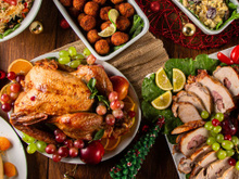 Não precisa se endividar para fazer uma ceia de Natal gostosa: as melhores dicas para um celebração boa e barata