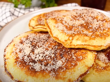 Pãozinho de banana fácil na frigideira: estou viciada nessa receita com banana madura, faço quase todos os dias