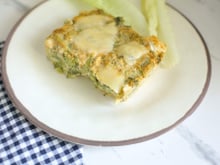 Torta lowcarb de frango e brócolis