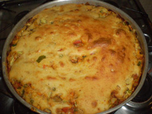 Torta salgada de sardinha e legumes