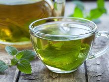 Benefícios da erva-cidreira para a saúde: confira