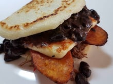 Arepa Pabellón (Receita Venezuelana )