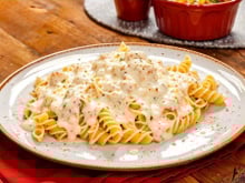 Adeus erro clássico: o segredo do molho branco para macarrão perfeito está aqui