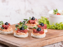 Canapé de pão de forma