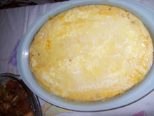 Escondidinho de mandioca com carne seca