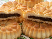 Essa receita de biscoito amanteigado sai recheado do forno e tem truque especial para modelar: sempre faço de presente e todo mundo se encanta!