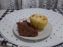 Batata recheada gratinada