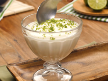 Faço essa mousse de limão do TudoGostoso há 6 anos: sobremesa de liquidificador e 3 ingredientes que sempre acerta na textura