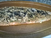 Salmão assado com cobertura de amêndoas