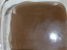 Creme de ameixa com cobertura de chocolate