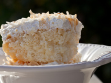 Bolo de coco gelado