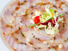 Carpaccio de tilápia