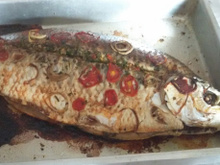 Tambaqui assado no forno