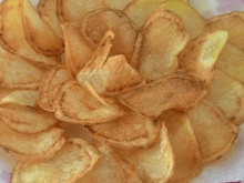 Faça batata chips crocante e sequinha com esse truque fácil e surpreendente