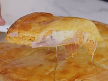 Essa torta pão de frango cremoso é o lanche mais desejado nas férias das crianças aqui em casa. já virou tradição de família