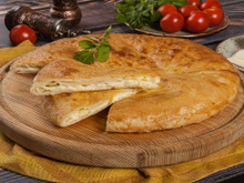 Torta de queijo mais fácil do mundo é também a mais gostosa: receita simples para fazer no final de semana