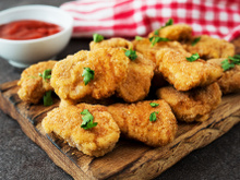 Nuggets de frango caseiro: essa versão saudável é uma ótima escolha para refeições fáceis e repletas de nutrientes