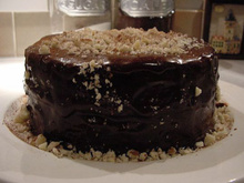 Bolo de aveia com cobertura de chocolate