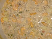 Mariscos e camarão ao leite de coco