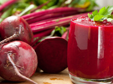 Pode usar beterraba crua no suco ou precisa cozinhar a hortaliça antes?