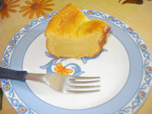 Bolo de fubá com laranja