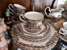 O prato que TODO MUNDO tinha em casa nos anos 90 voltou a ser tendência