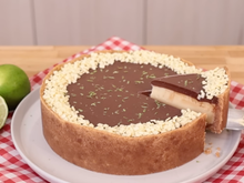 Nem mousse, nem pavê: essa torta de limão com chocolate virou minha sobremesa favorita