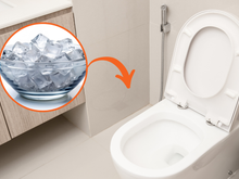 Truque do gelo no vaso sanitário funciona mesmo? Veja porque essa técnica ficou popular e como fazer em casa