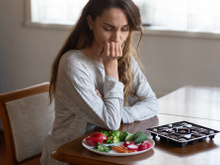 Clara Álvarez, nutricionista esportiva: "Se você tem vontade constante de comer doces e não sabe o porquê, isso pode estar relacionado à falta de carboidratos na dieta"