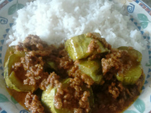 Carne moída com abobrinha