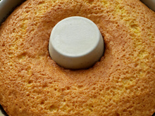 Bolo de laranja com casca