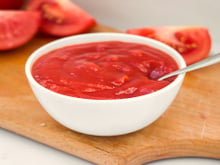 Não compro mais ketchup no mercado depois que aprendi a fazer essa versão caseira: te conto o segredo para não ficar parecendo molho de tomate