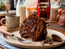 O bolo de café com chocolate que aprendi no TudoGostoso e é simplesmente divino: tem sabor intenso e é muito fácil de fazer