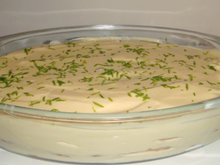 Pavê de limão cremoso e refrescante: com apenas 5 ingredientes você prepara essa receita do TudoGostoso