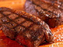 “Perde toda a suculência”: chef explica por que você nunca deve salgar a carne do churrasco dos dois lados