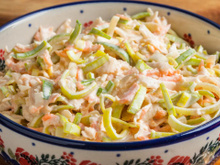 Meu sucesso de Páscoa: uma salada que preparo em grandes quantidades e que desaparece rapidinho