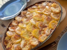 Gratinado de batata e carne de sol