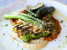 Brócolis mais saboroso que carne: receita que aprendi com a minha vizinha chilena e é ideal para adicionar o vegetal ao cardápio