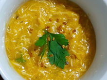 Tem frango no congelador? Então já separa para fazer esse caldo de kenga cremoso e superfácil para o jantar!