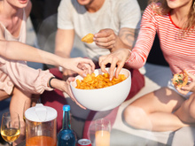 Encontro de amigos em casa? 5 aperitivos práticos para servir