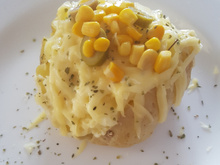 Batata assada e recheada