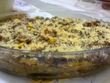 Berinjela recheada com linguiça