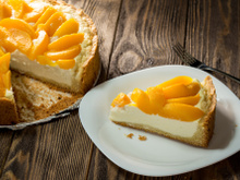 Todo ano a minha família come essa sobremesa gelada de pêssego ouvindo a Simone cantar "Então é Natal..."