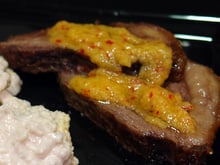 Picanha ao forno com sal grosso e molho spice