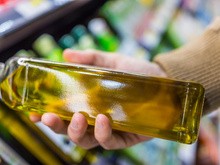 Descubra se o azeite é falsificado com esse truque caseiro!